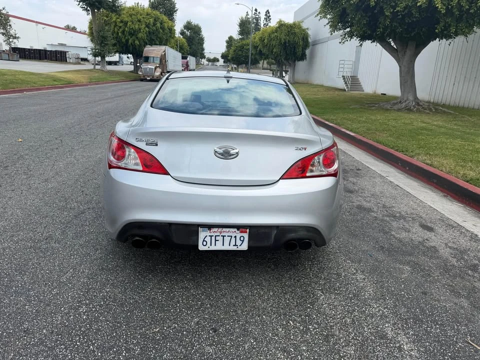 2012 Hyundai Genesis Coupe - Image 8 of 15