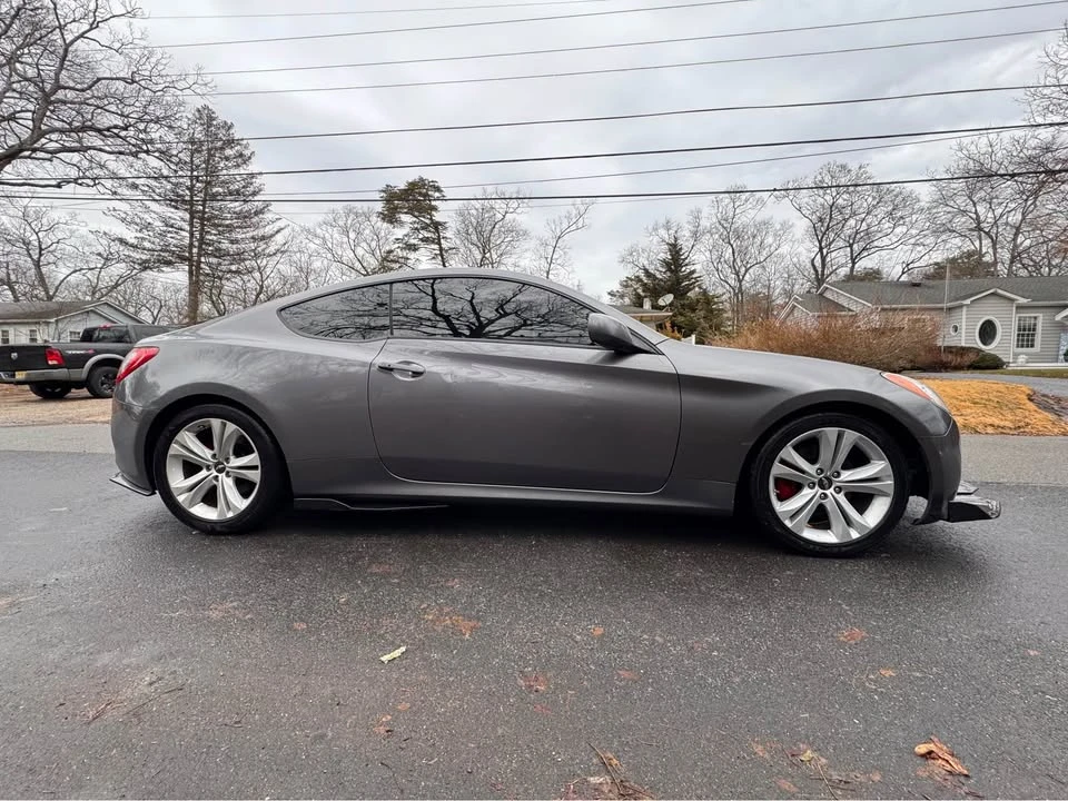 2012 Hyundai Genesis Coupe - Image 2 of 8