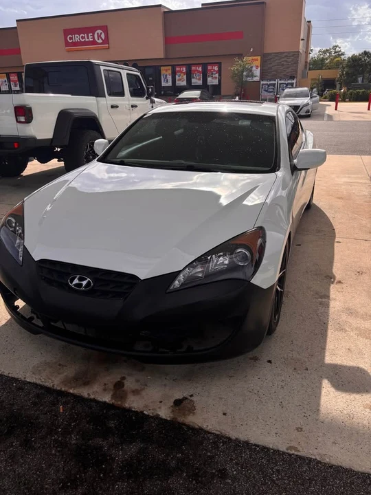 2012 Hyundai Genesis Coupe - Image 14 of 15