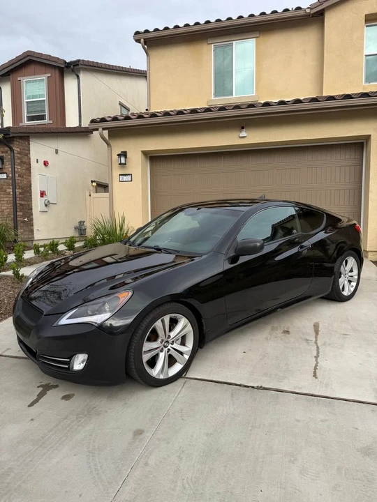 2012 Hyundai Genesis Coupe - Image 5 of 19