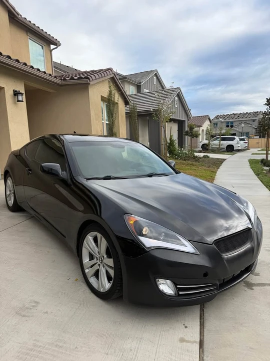 2012 Hyundai Genesis Coupe - Image 10 of 19
