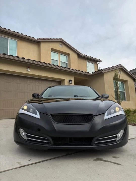 2012 Hyundai Genesis Coupe - Image 15 of 19