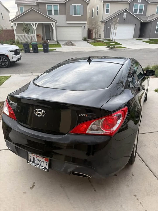 2012 Hyundai Genesis Coupe - Image 7 of 19