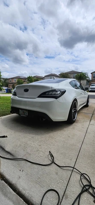 2012 Hyundai Genesis Coupe - Image 5 of 6