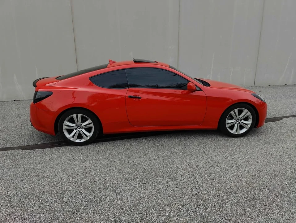 2012 Hyundai Genesis Coupe - Image 10 of 19