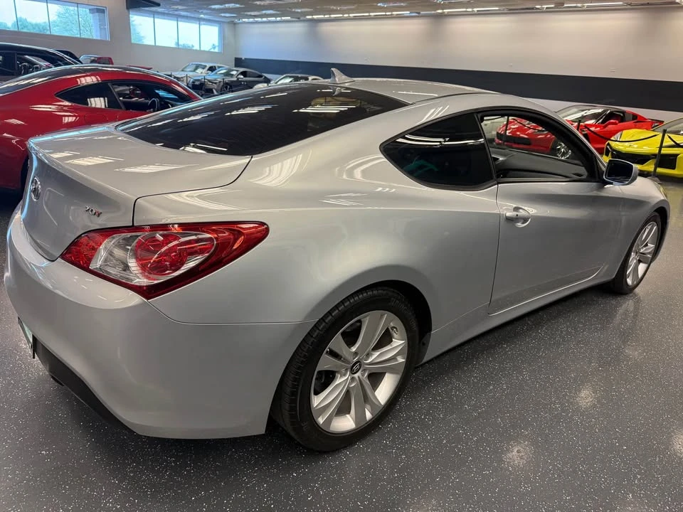 2012 Hyundai Genesis Coupe - Image 7 of 18