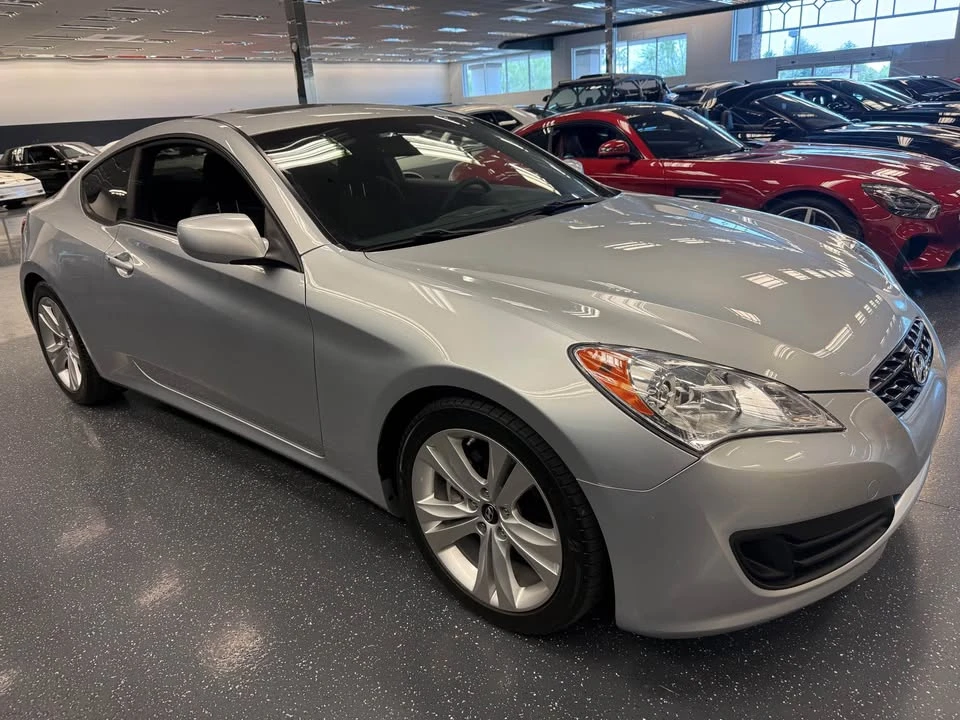 2012 Hyundai Genesis Coupe - Image 4 of 18