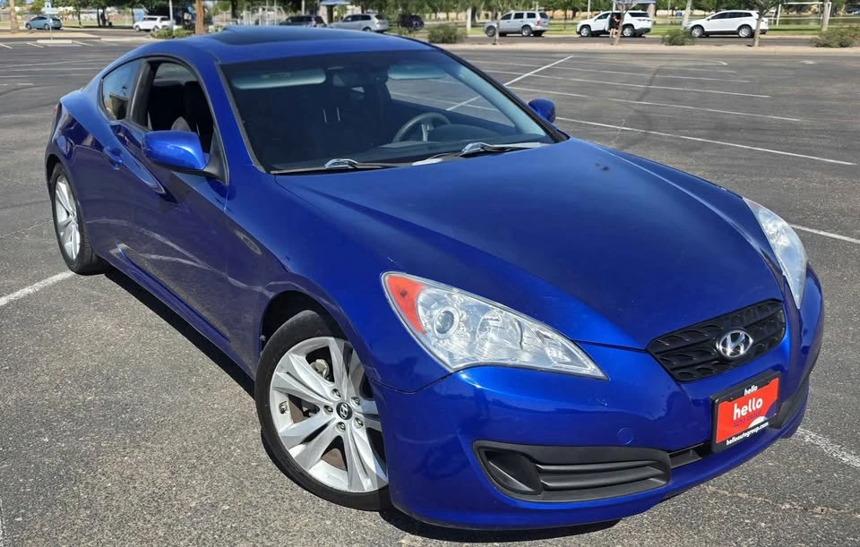 2012 Hyundai Genesis Coupe - Image 7 of 13