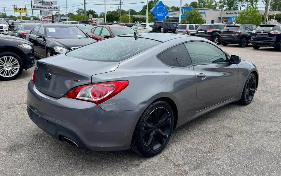 2012 Hyundai Genesis Coupe - Image 7 of 19