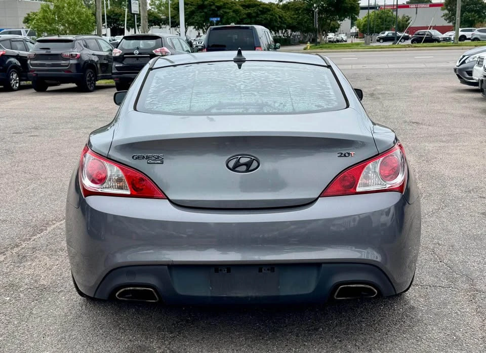 2012 Hyundai Genesis Coupe - Image 6 of 19
