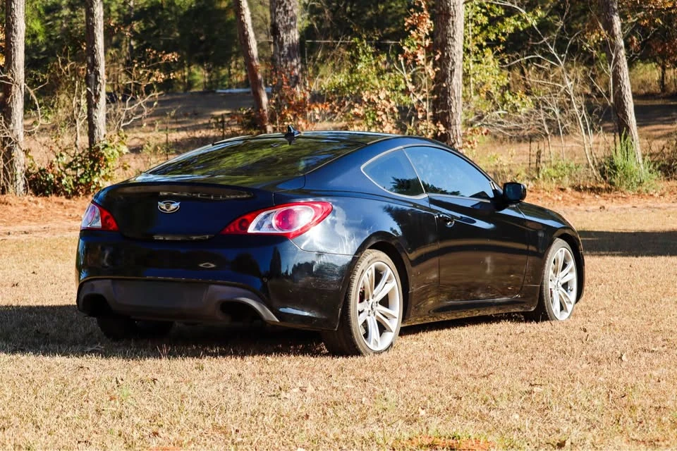 2012 Hyundai Genesis Coupe - Image 7 of 16