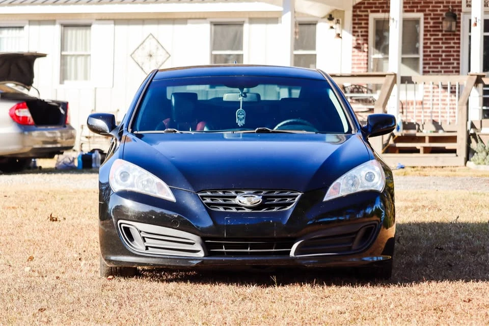 2012 Hyundai Genesis Coupe - Image 2 of 16