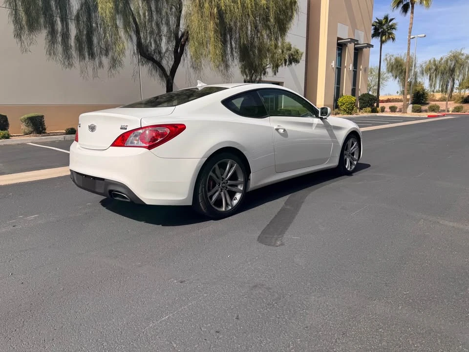 2012 Hyundai Genesis Coupe - Image 6 of 19