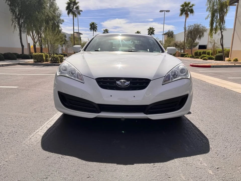 2012 Hyundai Genesis Coupe - Image 9 of 19