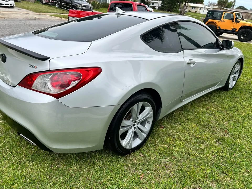 2012 Hyundai Genesis Coupe - Image 2 of 19