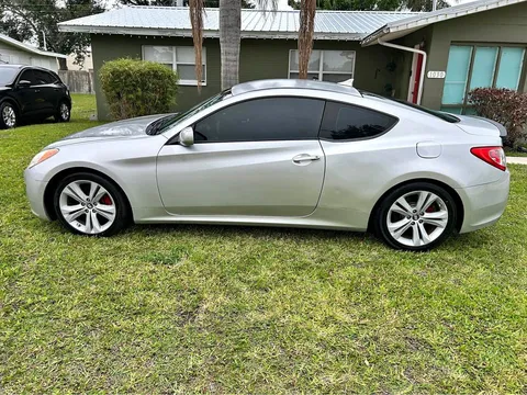 2012 Hyundai Genesis Coupe 2.0T Track