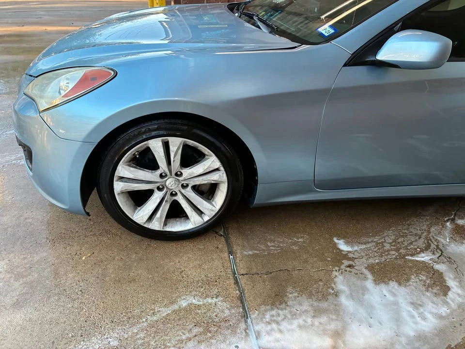 2012 Hyundai Genesis Coupe - Image 11 of 16