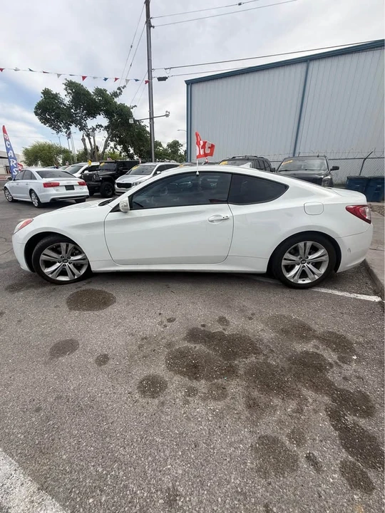 2012 Hyundai Genesis Coupe - Image 4 of 14