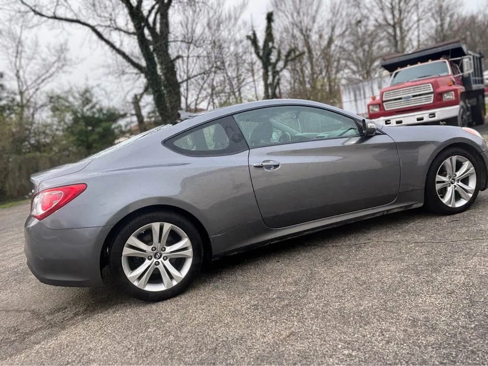 2012 Hyundai Genesis Coupe - Image 14 of 20
