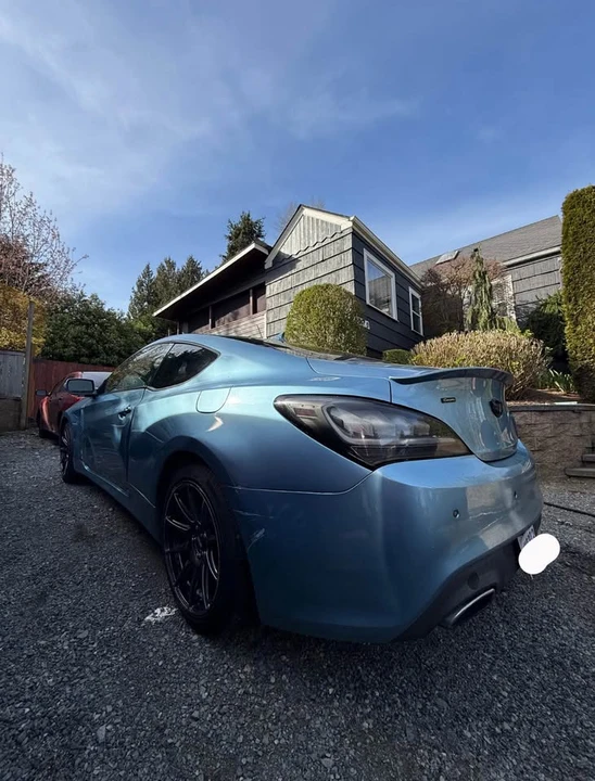 2012 Hyundai Genesis Coupe - Image 7 of 8