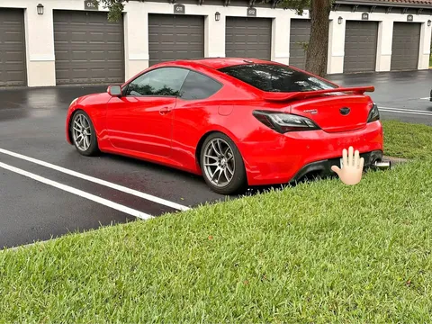 2012 Hyundai Genesis Coupe 3.8 Grand Touring