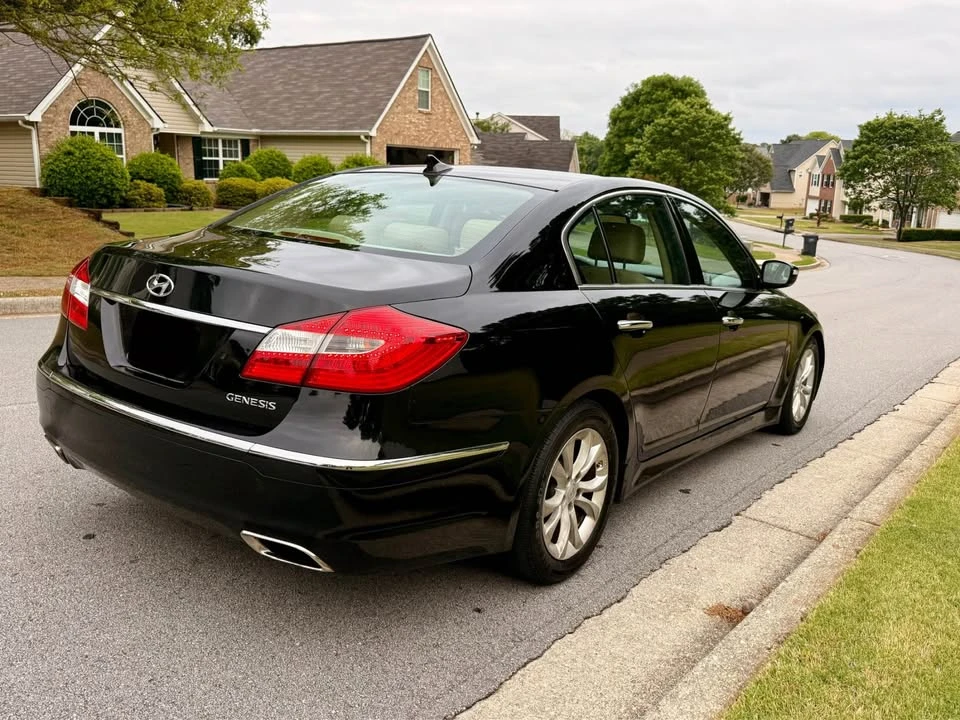 2012 Hyundai Genesis Coupe - Image 7 of 20