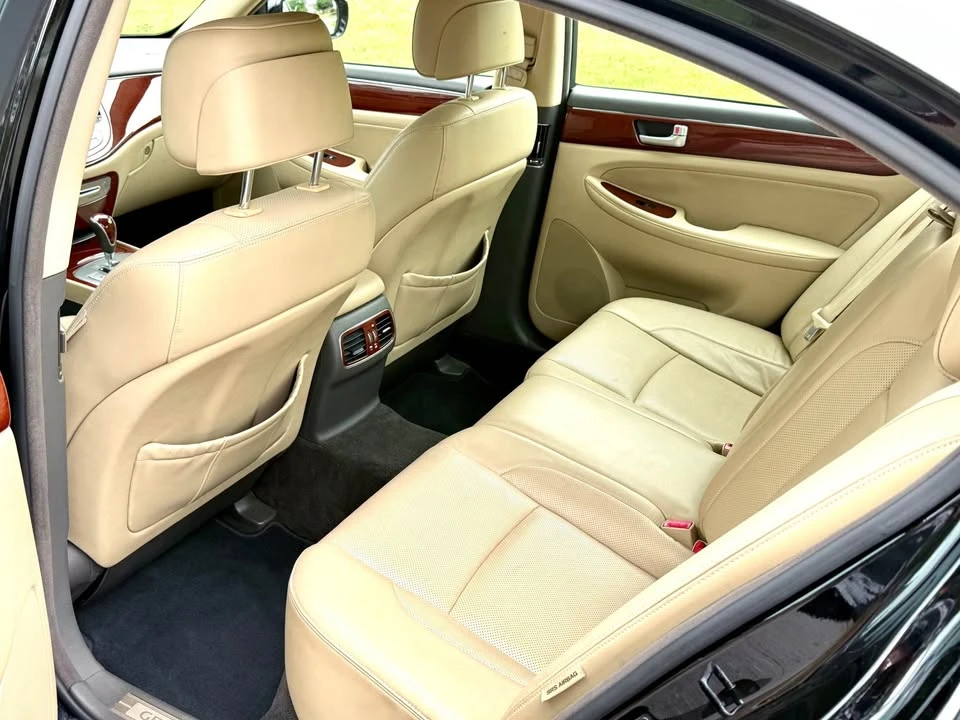 2012 Hyundai Genesis Coupe - Image 12 of 20