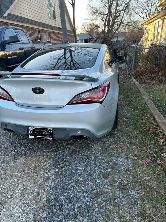 2012 Hyundai Genesis Coupe - Image 3 of 12