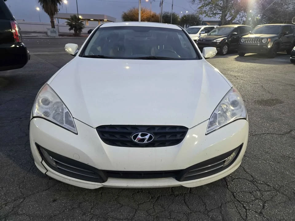 2012 Hyundai Genesis Coupe - Image 2 of 8
