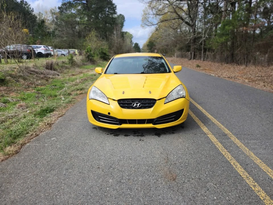 2012 Hyundai Genesis Coupe - Image 2 of 13