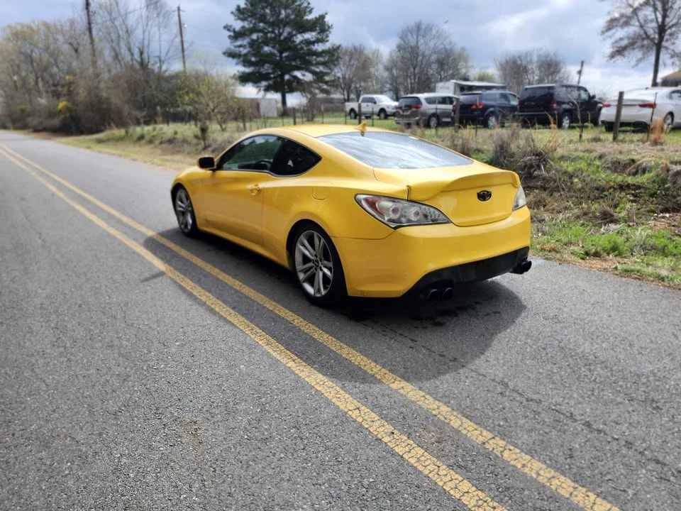 2012 Hyundai Genesis Coupe - Image 4 of 13