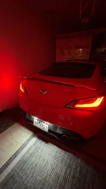 2012 Hyundai Genesis Coupe - Image 14 of 18