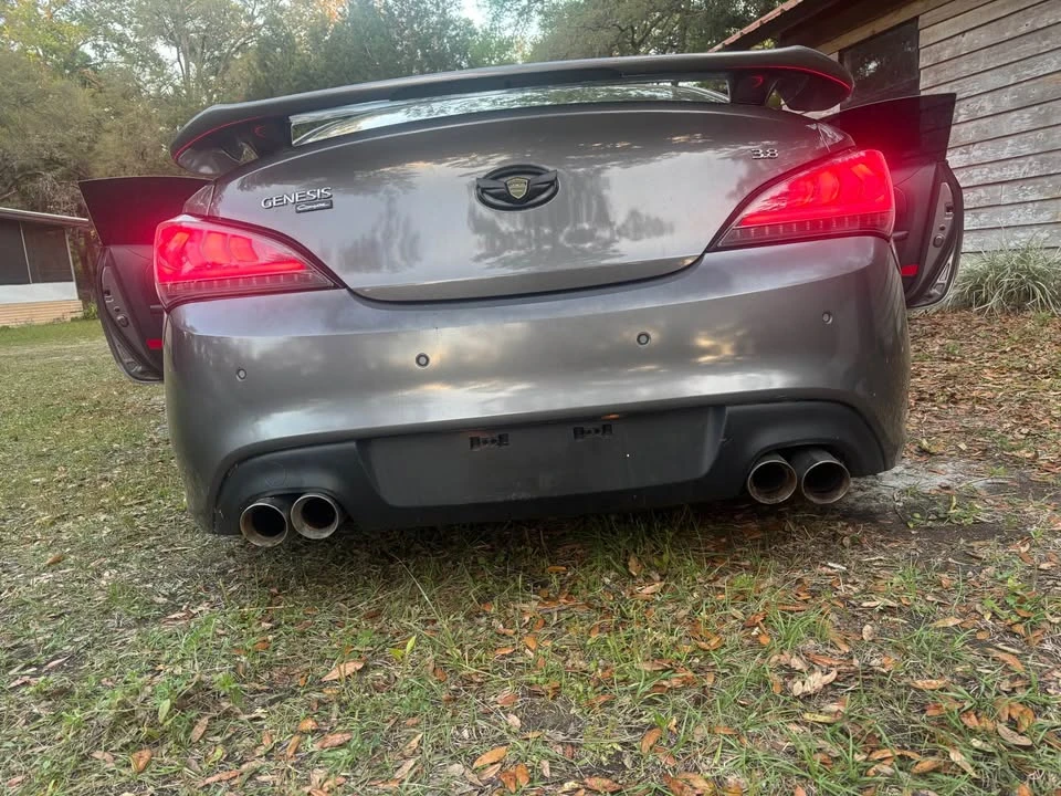 2012 Hyundai Genesis Coupe - Image 3 of 10