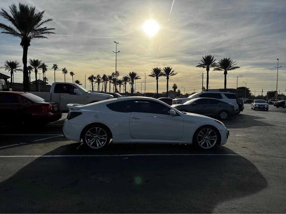 2012 Hyundai Genesis Coupe - Image 14 of 18