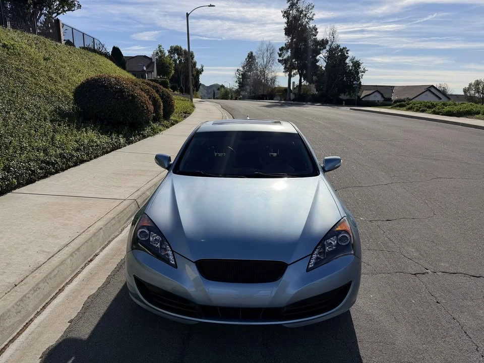 2012 Hyundai Genesis Coupe - Image 7 of 12