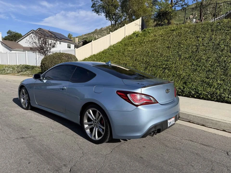 2012 Hyundai Genesis Coupe - Image 3 of 12