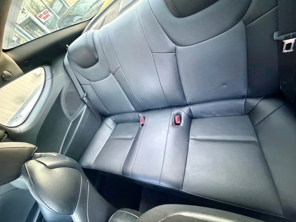 2012 Hyundai Genesis Coupe - Image 9 of 12