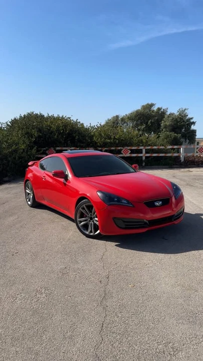 2012 Hyundai Genesis Coupe - Image 3 of 17