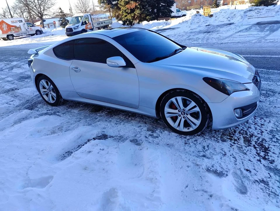 2012 Hyundai Genesis Coupe - Image 3 of 21