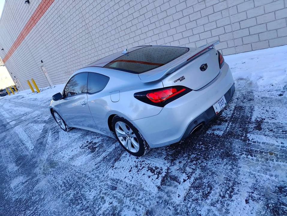 2012 Hyundai Genesis Coupe - Image 7 of 21