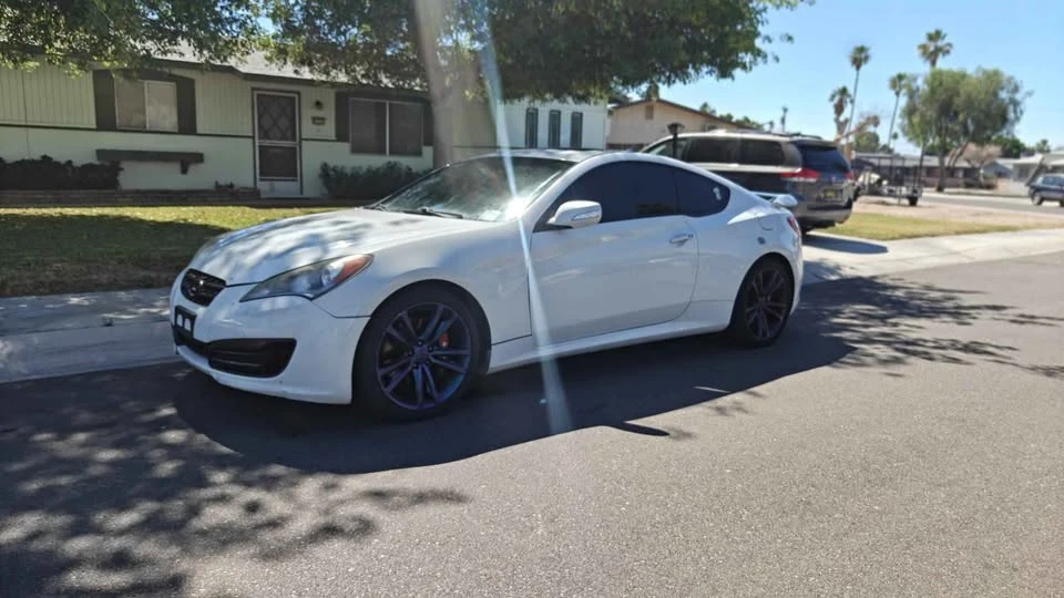 2012 Hyundai Genesis Coupe - Image 3 of 8