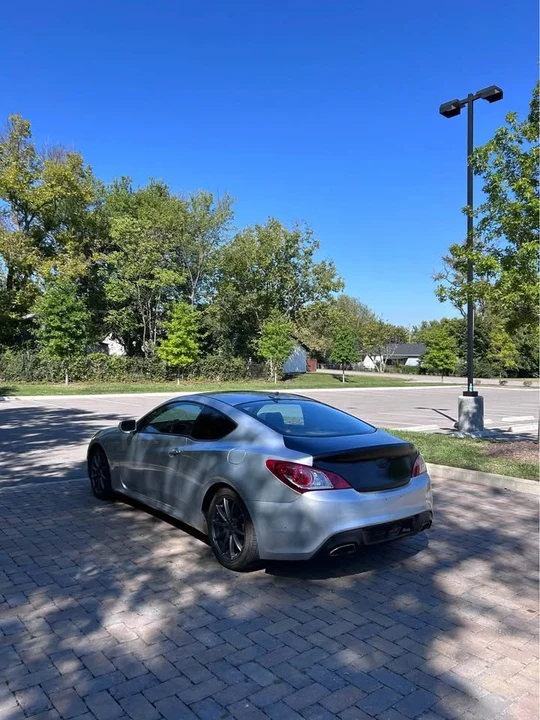 2012 Hyundai Genesis Coupe - Image 6 of 7