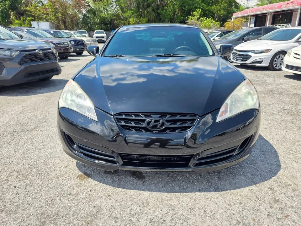 2012 Hyundai Genesis Coupe - Image 2 of 20