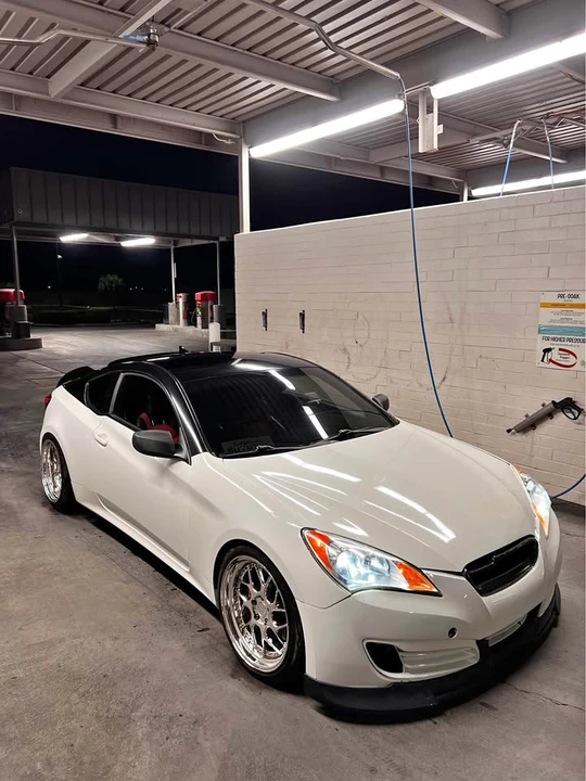 2012 Hyundai Genesis Coupe - Image 2 of 9