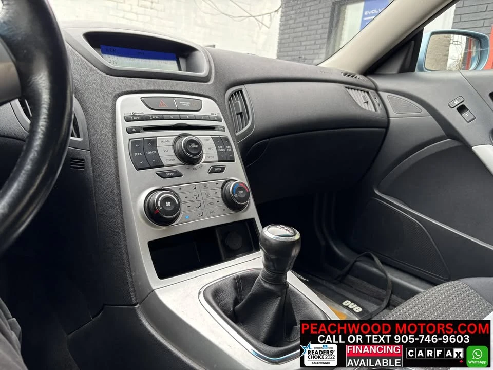 2012 Hyundai Genesis Coupe - Image 16 of 19