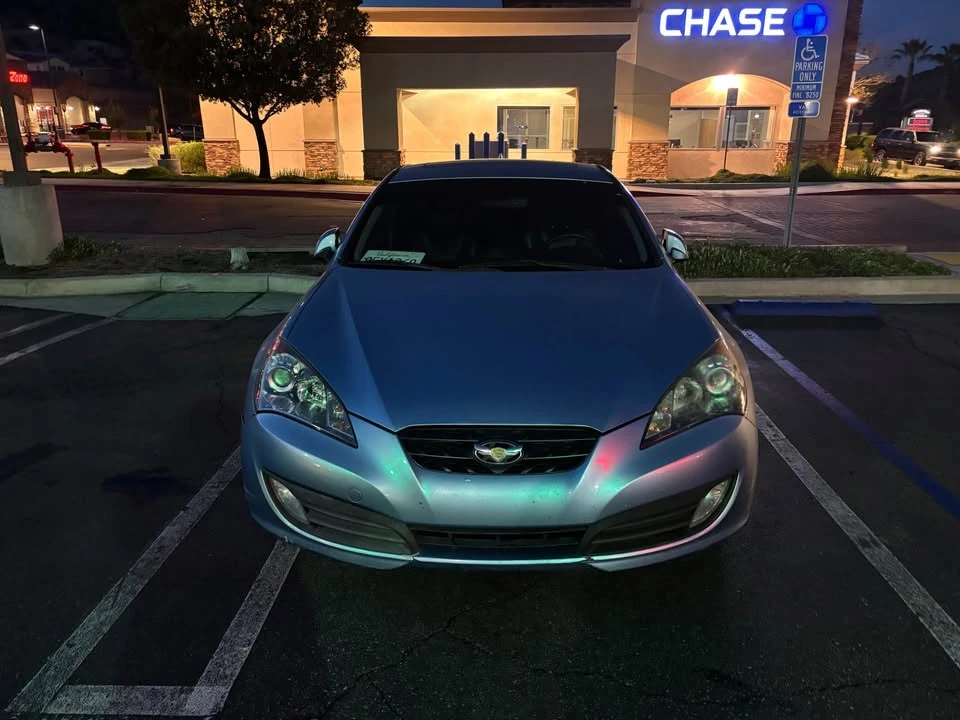 2012 Hyundai Genesis Coupe - Image 4 of 4