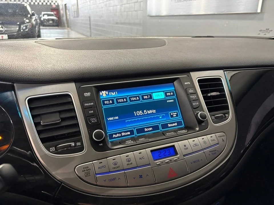 2012 Hyundai Genesis - Image 14 of 16