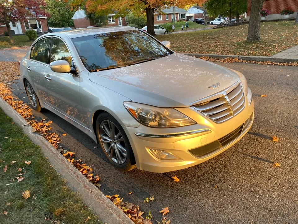 2012 Hyundai Genesis - Image 3 of 13