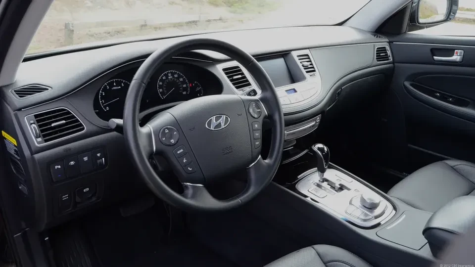 2012 Hyundai Genesis - Image 6 of 8