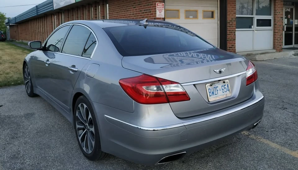 2012 Hyundai Genesis - Image 5 of 13